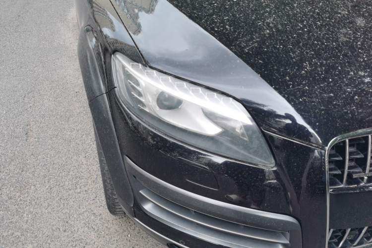 Used Audi Q7 2014 35 TFSI Off-road Model Right Front Headlight