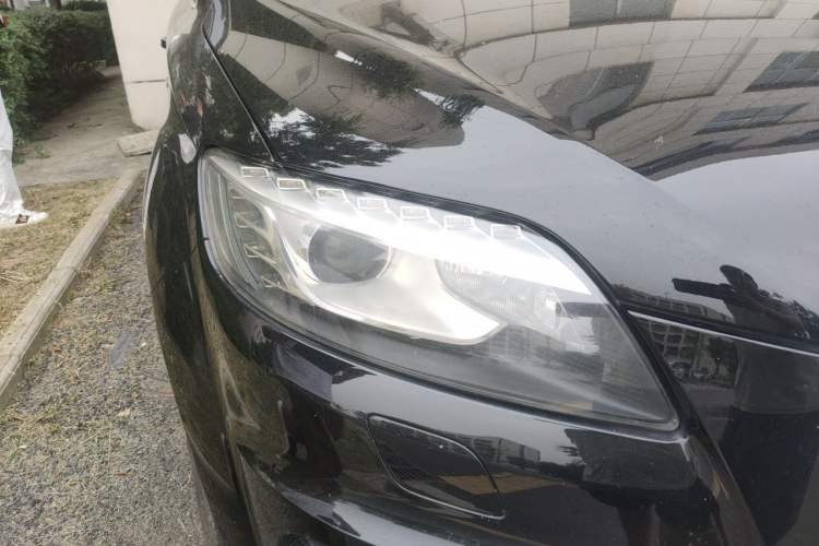 Used Audi Q7 2014 35 TFSI Sport Edition Right Front Headlight