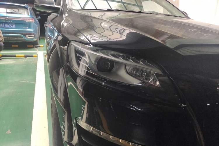 Used Audi Q7 2014 35 TFSI Off-road Model Right Front Headlight