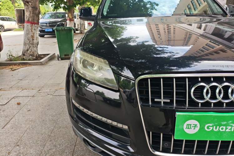 Used Audi Q7 2014 35 TFSI Ambition Edition Right Front Headlight