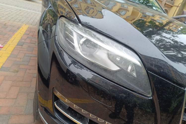 Used Audi Q7 2014 35 TFSI Ambition Edition Right Front Headlight