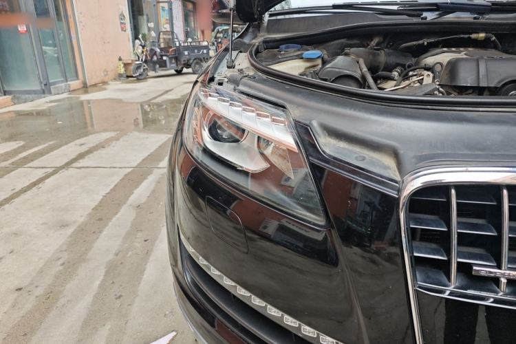 Used Audi Q7 2014 35 TFSI Ambition Edition Right Front Headlight