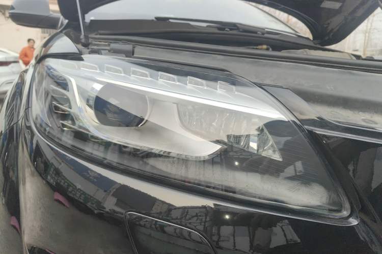Used Audi Q7 2014 35 TFSI Sport Edition Right Front Headlight