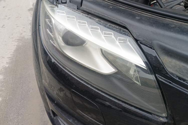 Used Audi Q7 2014 35 TFSI Sport Edition Right Front Headlight
