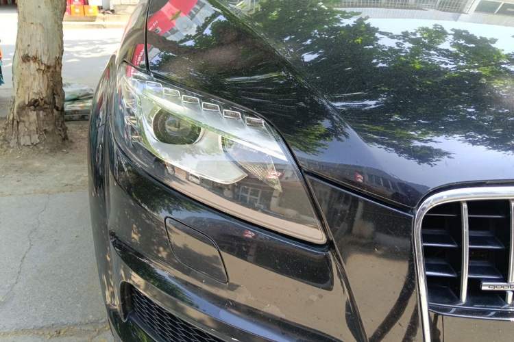 Used Audi Q7 2014 35 TFSI Sport Edition Right Front Headlight