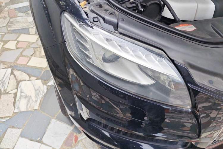 Used Audi Q7 2014 35 TDI Sport Edition Right Front Headlight