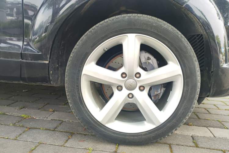 Used Audi Q7 2014 35 TFSI Sport Edition Right Front Wheel Hub