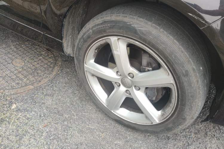 Used Audi Q7 2014 35 TFSI Sport Edition Right Front Wheel Hub