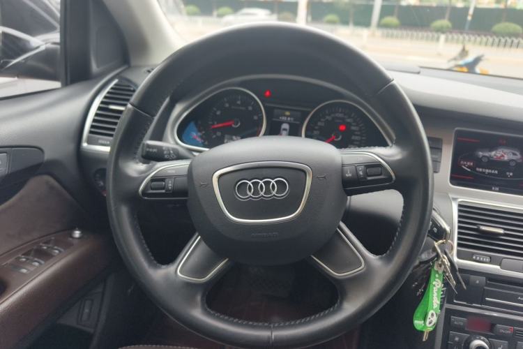 Used Audi Q7  Steering Wheel