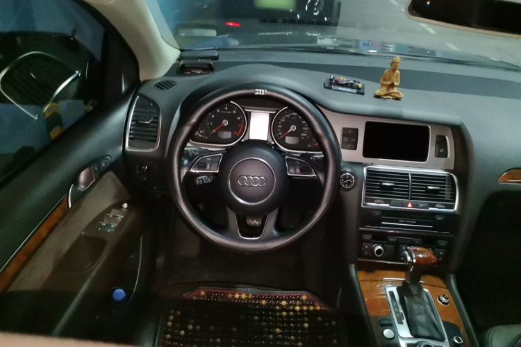 Used Audi Q7  Steering Wheel