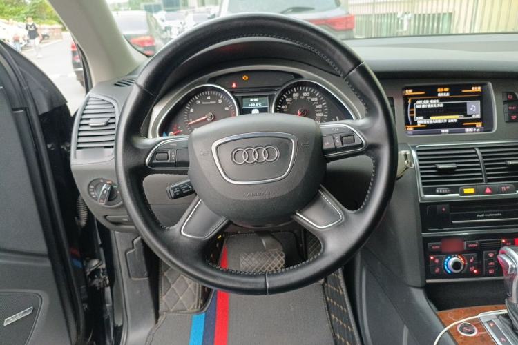 Used Audi Q7  Steering Wheel