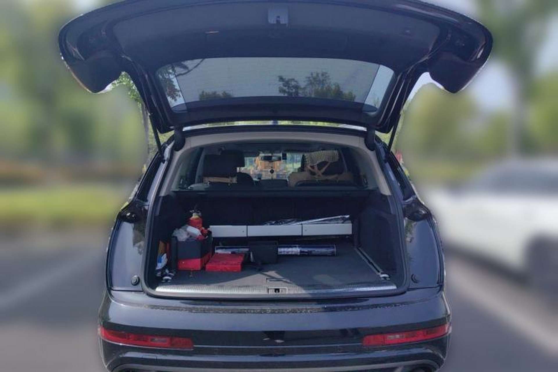 Used Audi Q7 2014 35 TDI Sport Edition Trunk