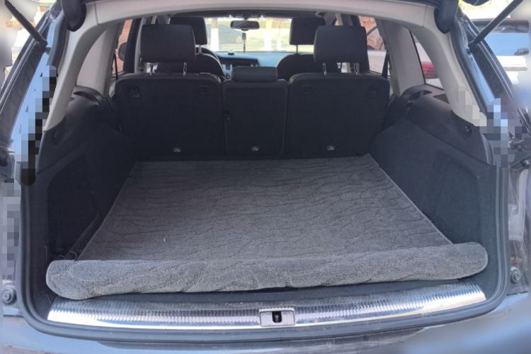 Used Audi Q7 2014 35 TFSI Ambition Edition Trunk