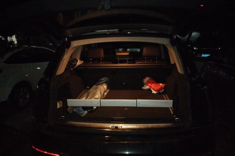 Used Audi Q7 2014 35 TFSI Ambition Edition Trunk