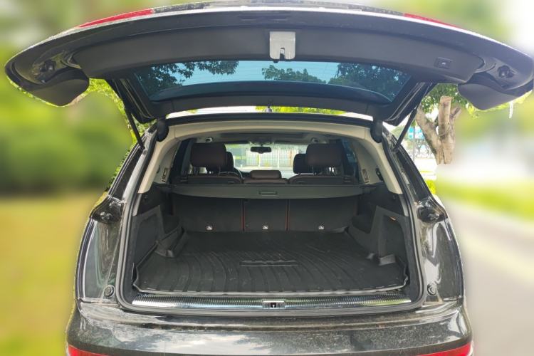 Used Audi Q7 2014 35 TFSI Sport Edition Trunk