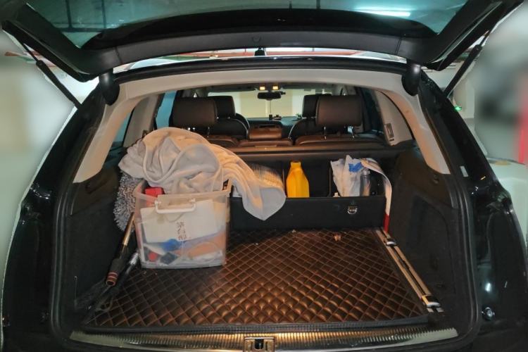 Used Audi Q7 2014 35 TDI Sport Edition Trunk