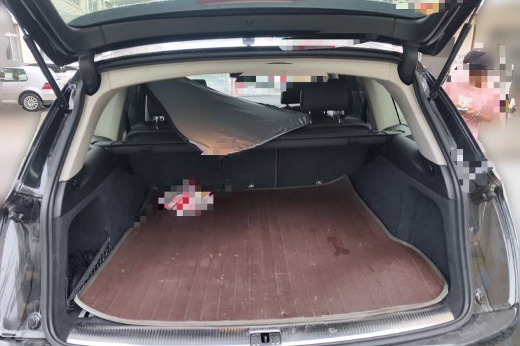 Used Audi Q7 2014 35 TFSI Ambition Edition Trunk