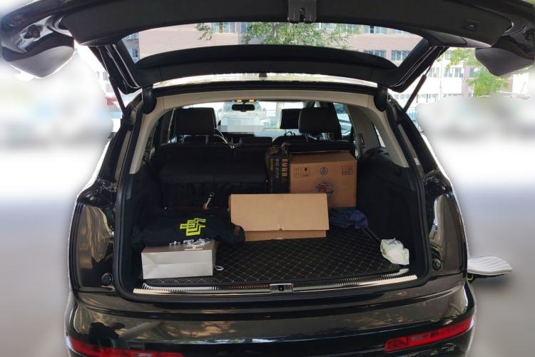 Used Audi Q7 2014 40 TFSI Sport Edition Trunk