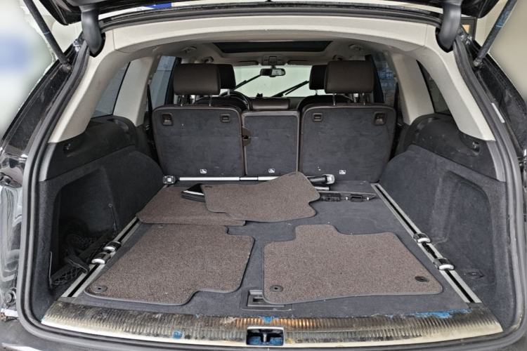 Used Audi Q7 2014 35 TFSI Ambition Edition Trunk