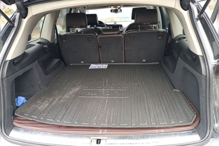 Used Audi Q7 2014 35 TFSI Ambition Edition Trunk