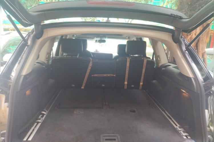 Used Audi Q7 2014 35 TFSI Ambition Edition Trunk