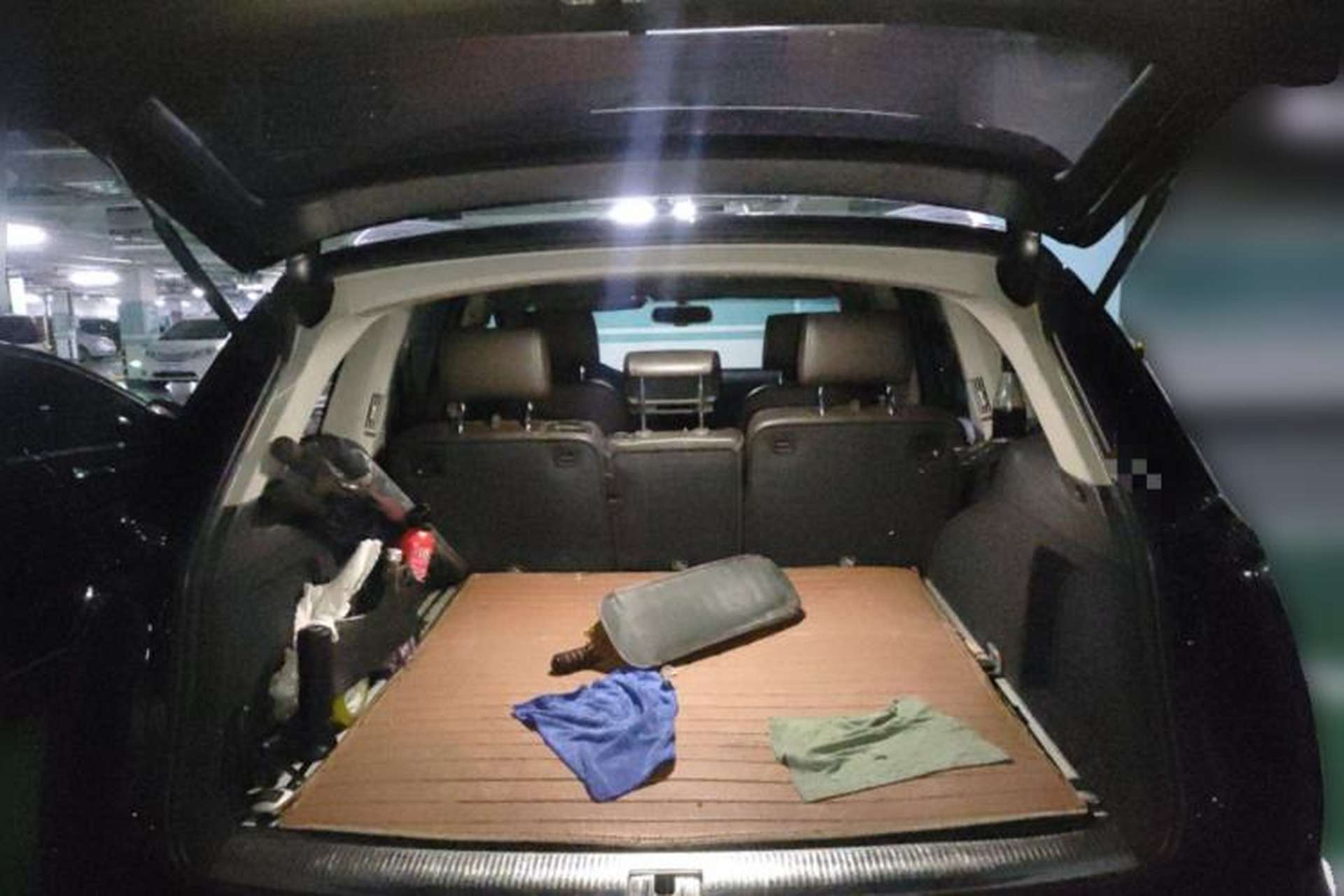 Used Audi Q7 2014 35 TDI Sport Edition Trunk