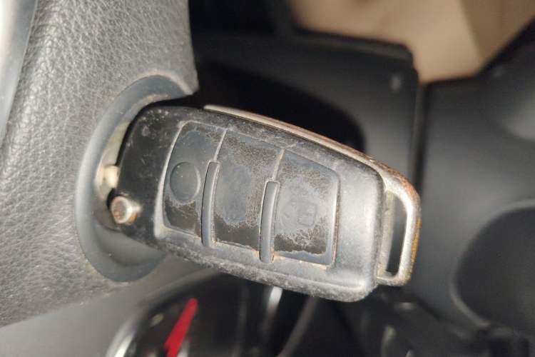 Used Audi Q7 2014 35 TFSI Sport Edition Vehicle Key