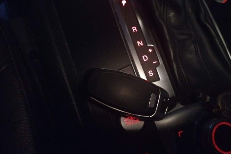 Used Audi Q7 2014 35 TDI Exclusive Edition Vehicle Key