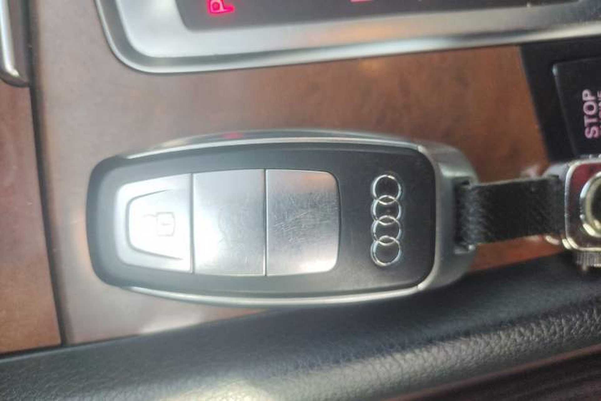 Used Audi Q7 2014 35 TFSI Sport Edition Vehicle Key