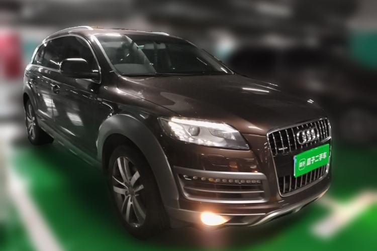 Used Audi Q7 2014 35 TFSI Off-road Model Exterior 2