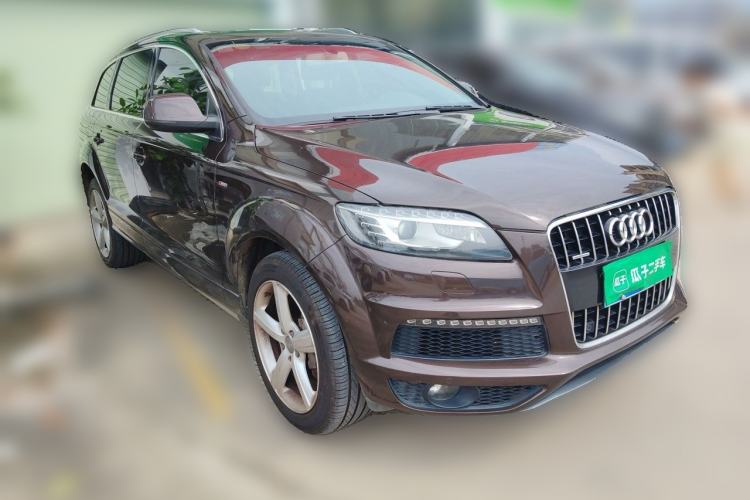 Used Audi Q7 2014 35 TFSI Sport Edition Front Right 45 Deg