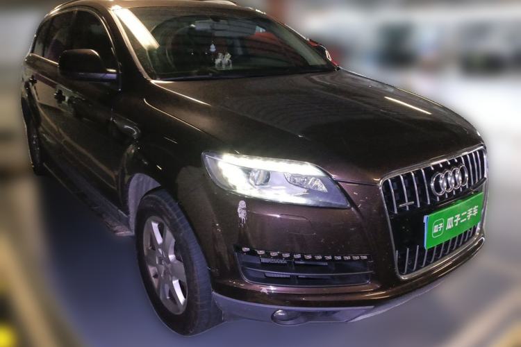 Used Audi Q7 2014 35 TFSI Ambition Edition Front Right 45 Deg
