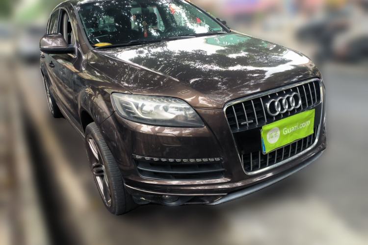 Used Audi Q7 2014 35 TFSI Ambition Edition Front Right 45 Deg