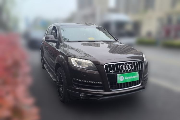 Used Audi Q7 2014 35 TFSI Ambition Edition Front Right 45 Deg