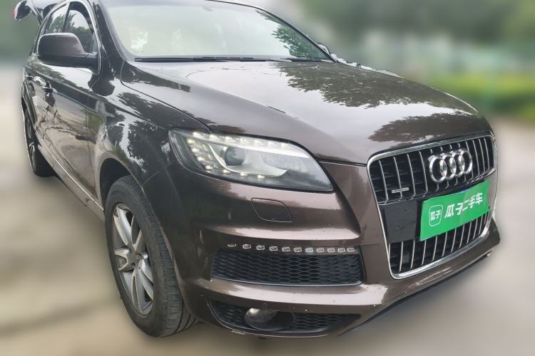 Used Audi Q7 2014 35 TDI Sport Edition Front Right 45 Deg