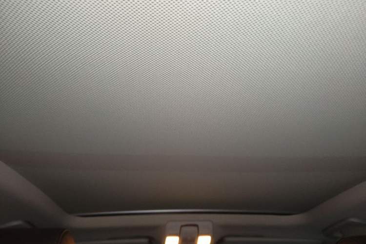 Used Audi Q7 2014 35 TFSI Ambition Edition Headliner
