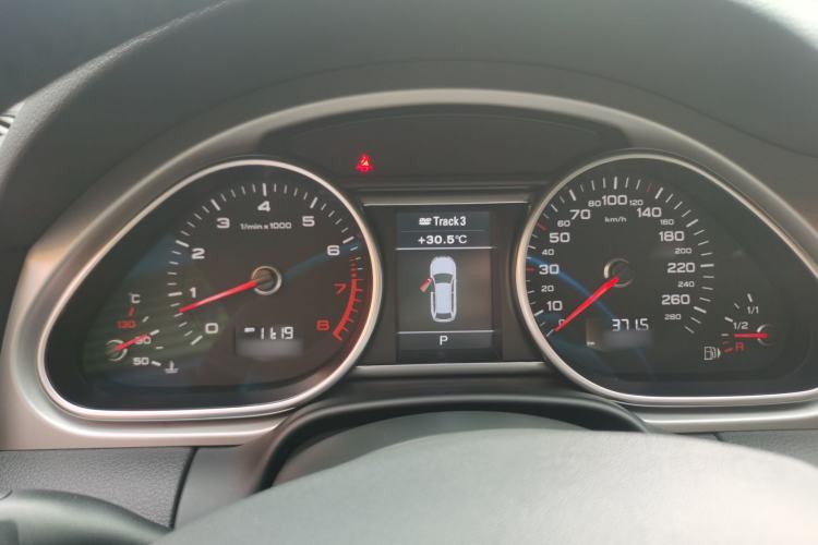 Used Audi Q7 2014 35 TFSI Sport Edition Instrument Cluster