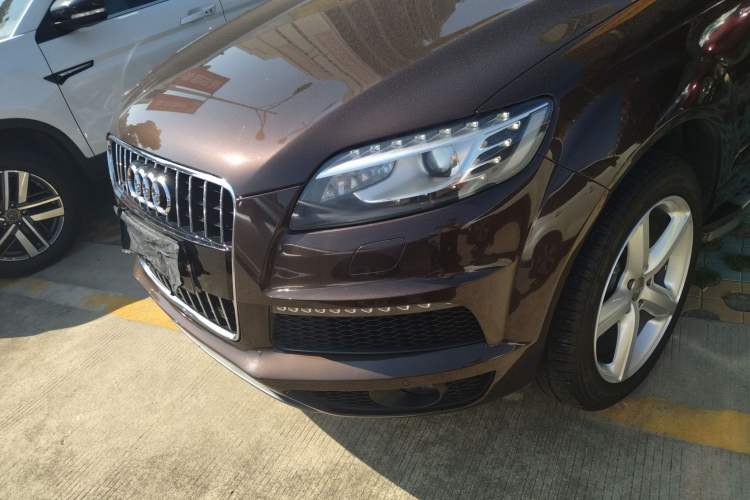 Used Audi Q7 2014 35 TFSI Sport Edition Left Front Headlight