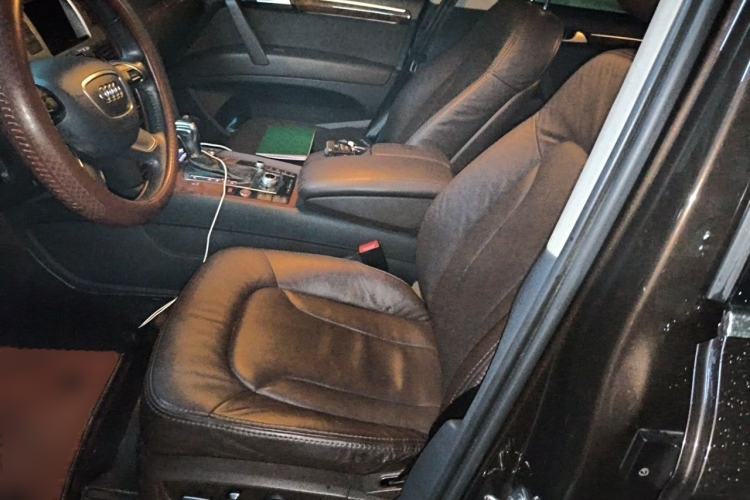 Used Audi Q7 2014 35 TFSI Sport Edition Left Front Seat