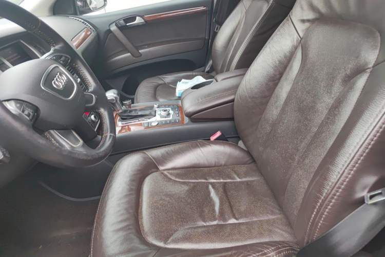 Used Audi Q7 2014 35 TFSI Sport Edition Left Front Seat