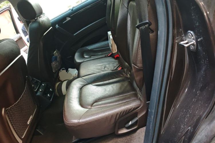 Used Audi Q7 2014 40 TFSI off-road version Left Rear Seat