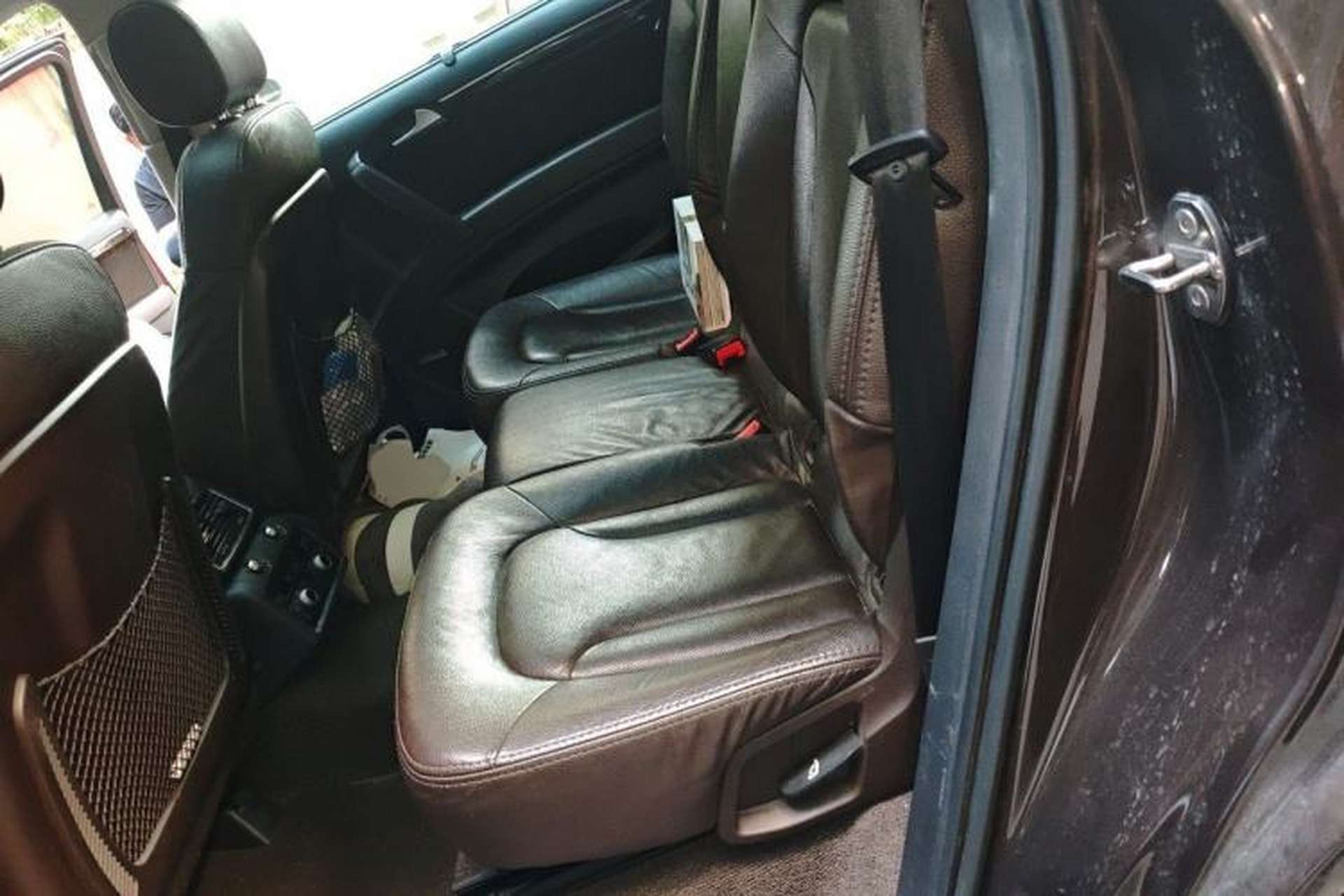 Used Audi Q7 2014 40 TFSI off-road version Left Rear Seat