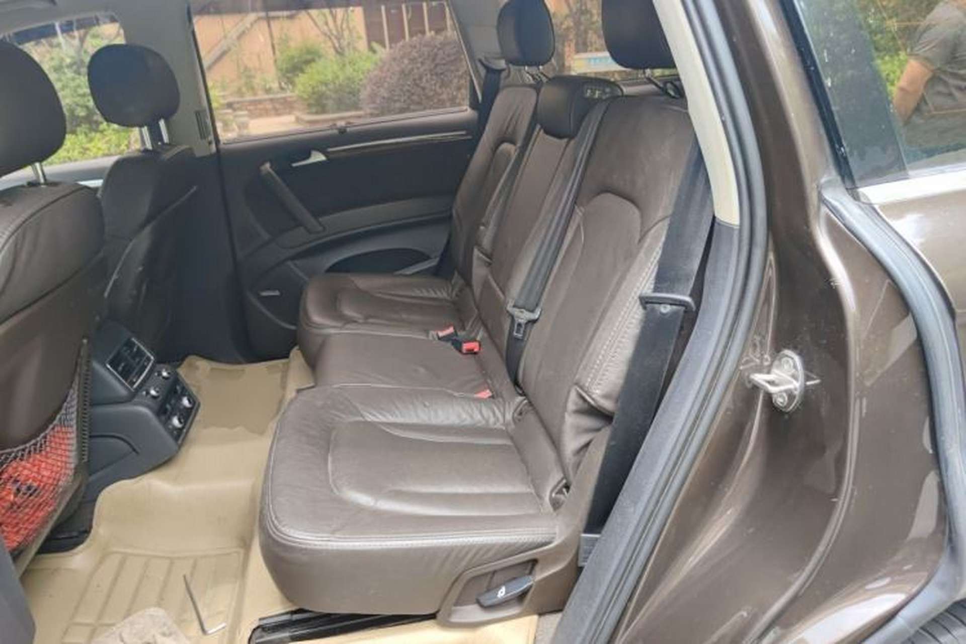 Used Audi Q7 2014 35 TDI Sport Edition Left Rear Seat