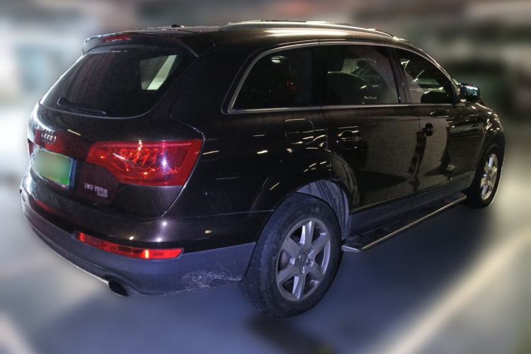 Used Audi Q7 2014 35 TFSI Ambition Edition Rear Right 45 Deg