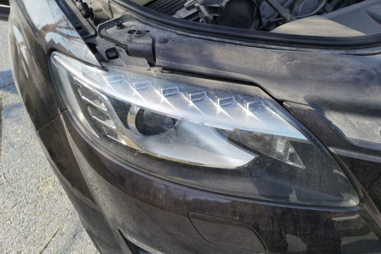 Used Audi Q7 2014 35 TFSI Ambition Edition Right Front Headlight