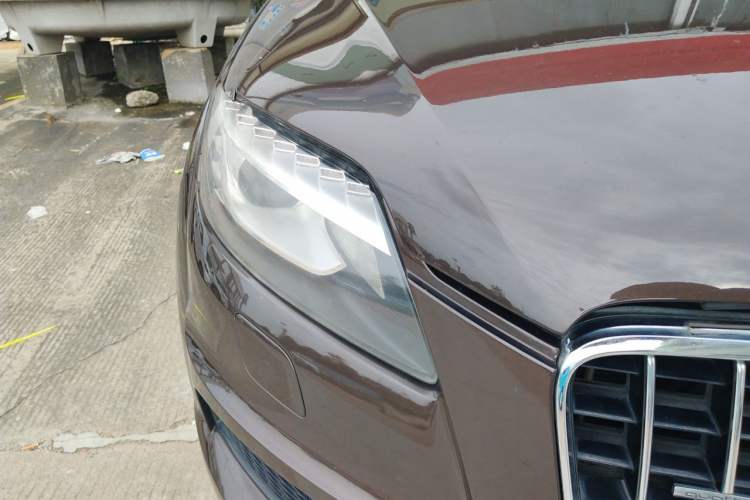 Used Audi Q7 2014 35 TFSI Sport Edition Right Front Headlight