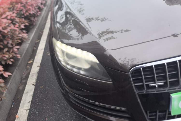 Used Audi Q7 2014 35 TFSI Ambition Edition Right Front Headlight