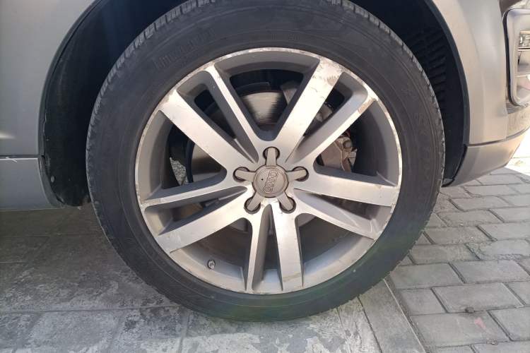 Used Audi Q7 2014 35 TFSI Off-road Model Right Front Wheel Hub