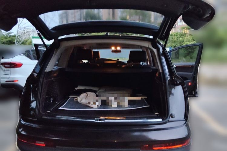Used Audi Q7 2014 35 TFSI Ambition Edition Trunk
