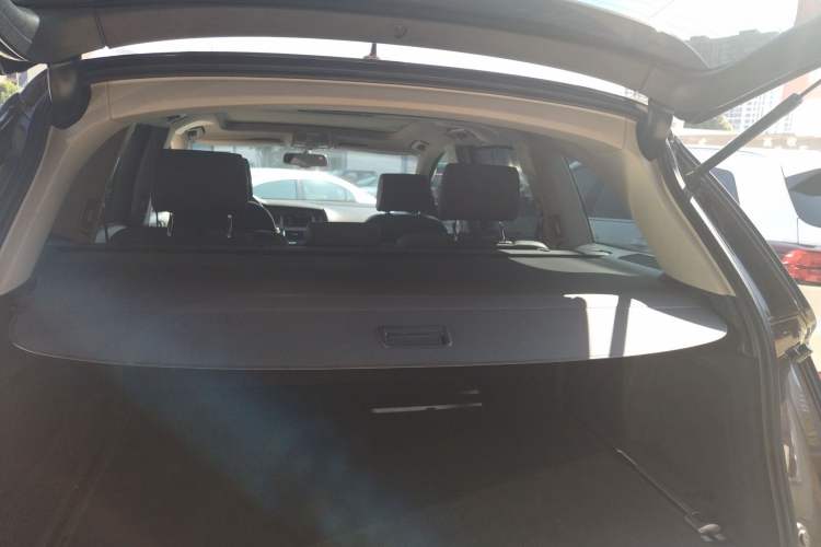 Used Audi Q7 2014 35 TFSI Sport Edition Trunk